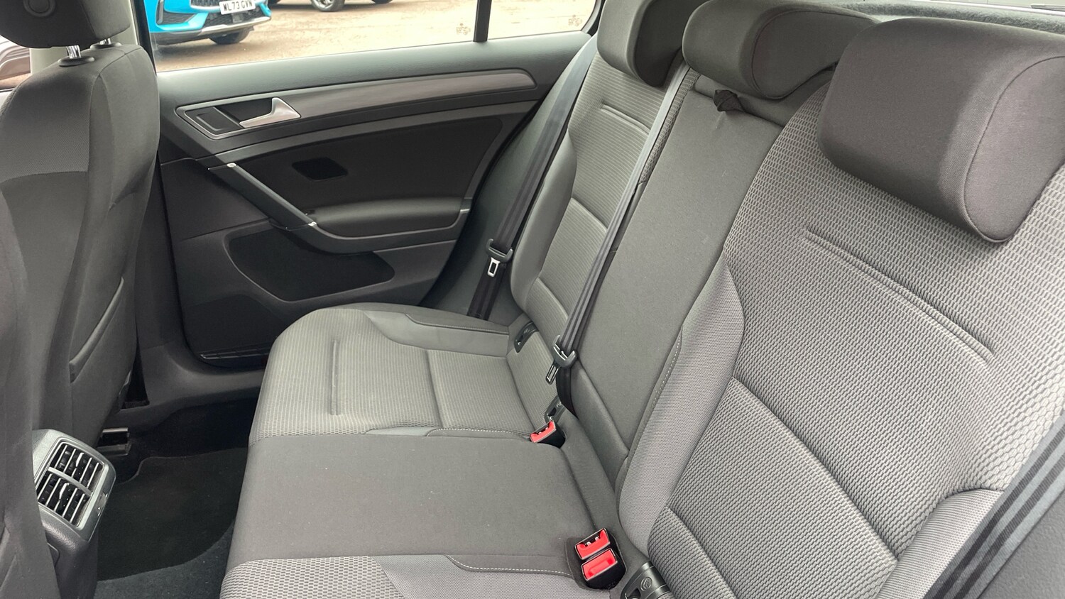 Used Volkswagen Golf 2018 for sale - 76286752: Photo 16