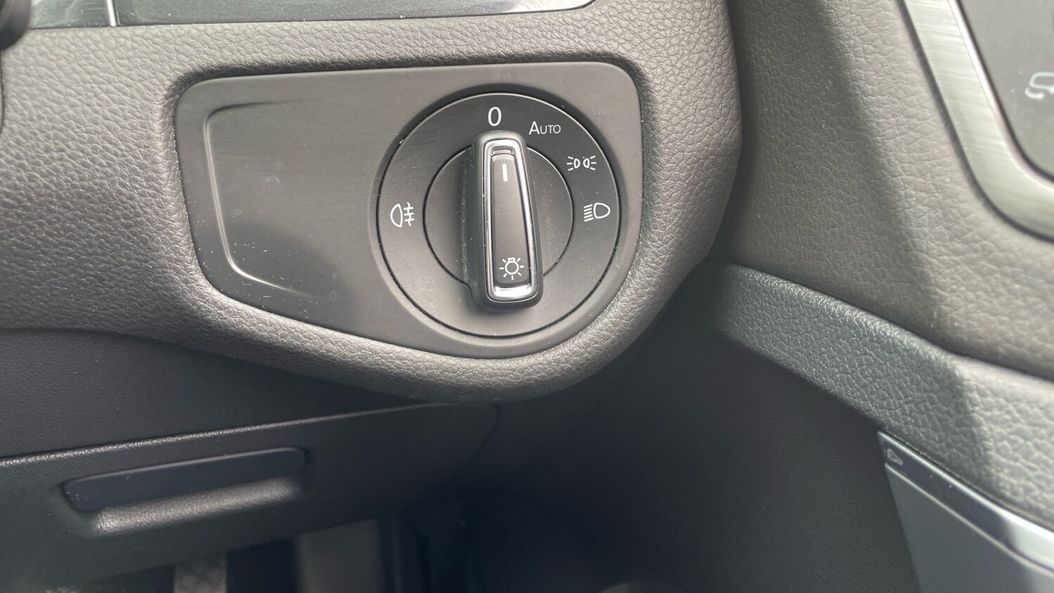 Used Volkswagen Golf 2018 for sale - 76286752: Photo 29