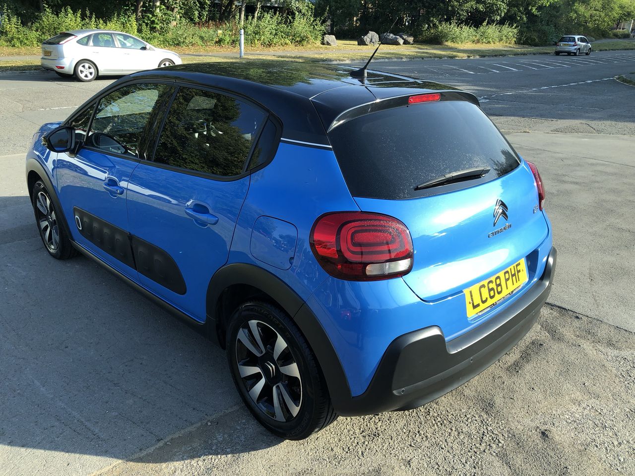 Vehicle 5