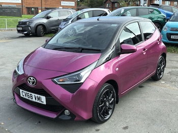 Used Toyota AYGO 2018 for sale - 76310012: Photo