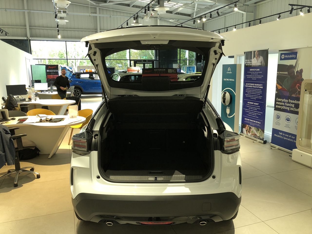 Used Citroen C4 2025 for sale - 76329472: Photo 9