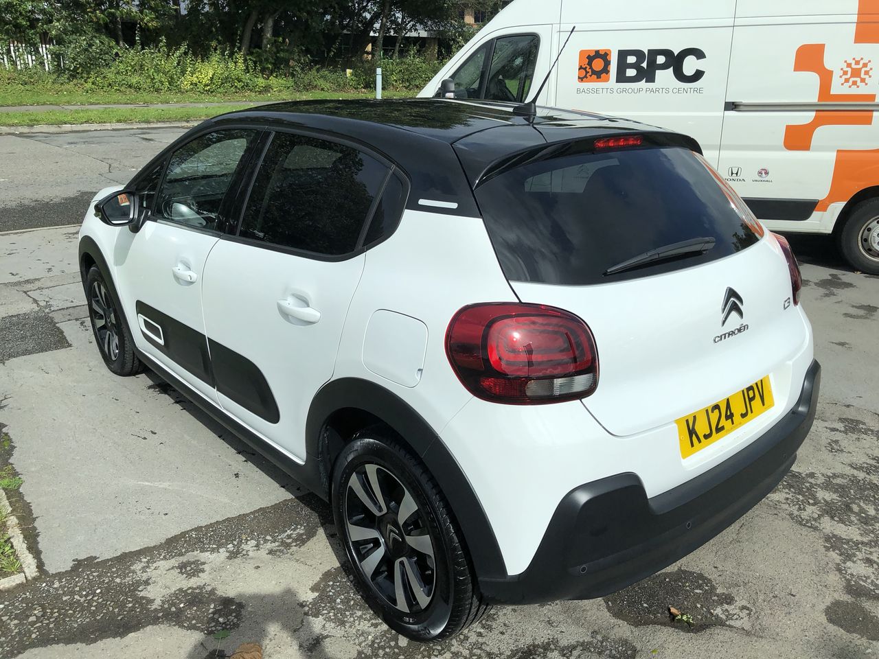 Vehicle 5