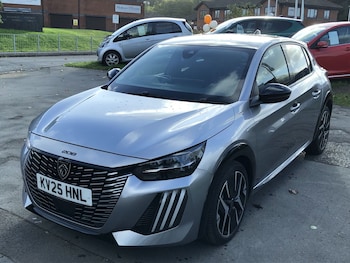 Used Peugeot 208 2025 for sale - 76176970: Photo