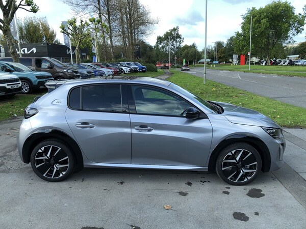 Used Peugeot 208 2025 for sale - 76176970: Photo 8