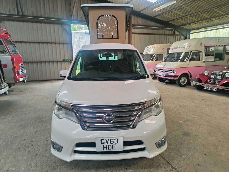 Used Nissan Serena for sale - 76387523: Photo 4