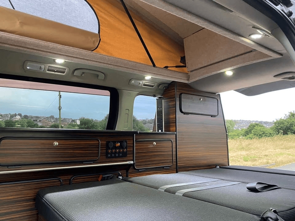 Used Nissan Elgrand 2023 for sale - 76385138: Photo 5