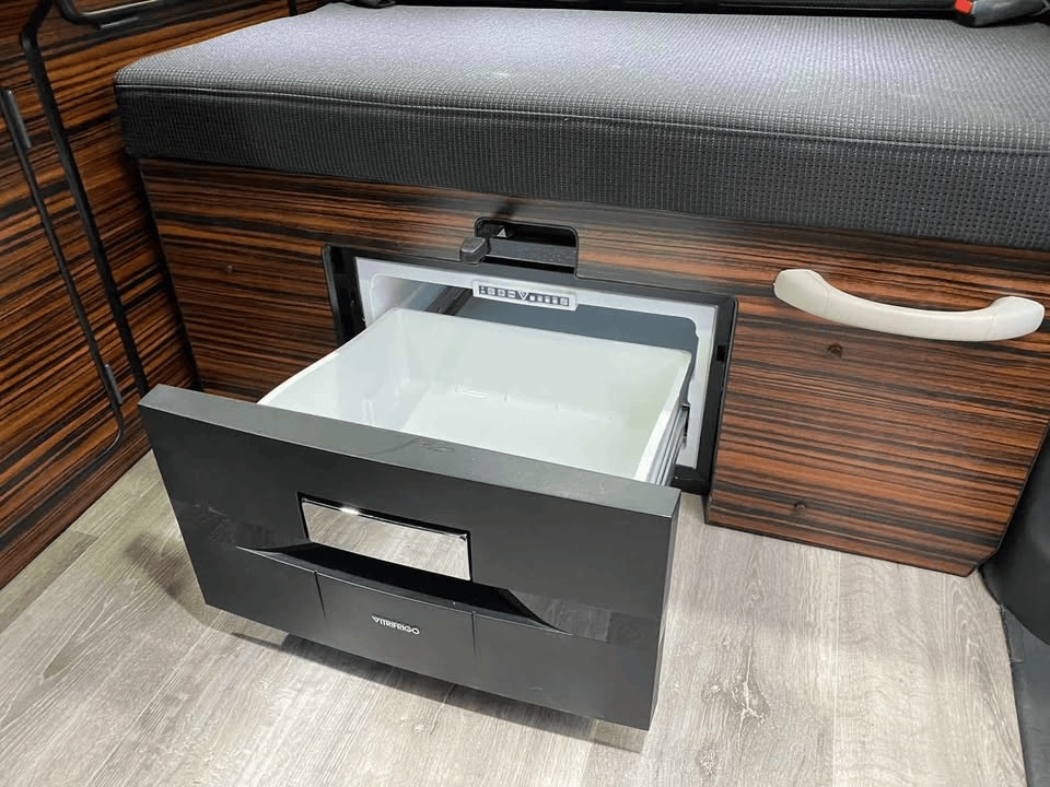 Used Nissan Elgrand 2023 for sale - 76385138: Photo 6