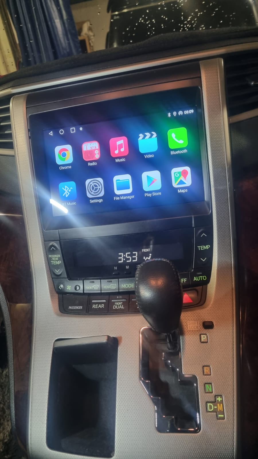 Used Toyota Vellfire for sale - 76941725: Photo 2