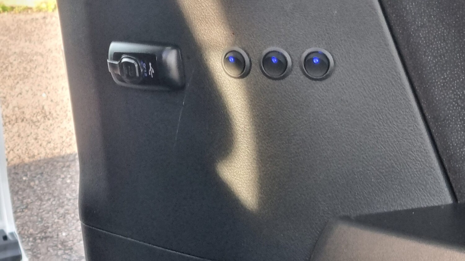 Used Toyota Vellfire for sale - 76941725: Photo 24