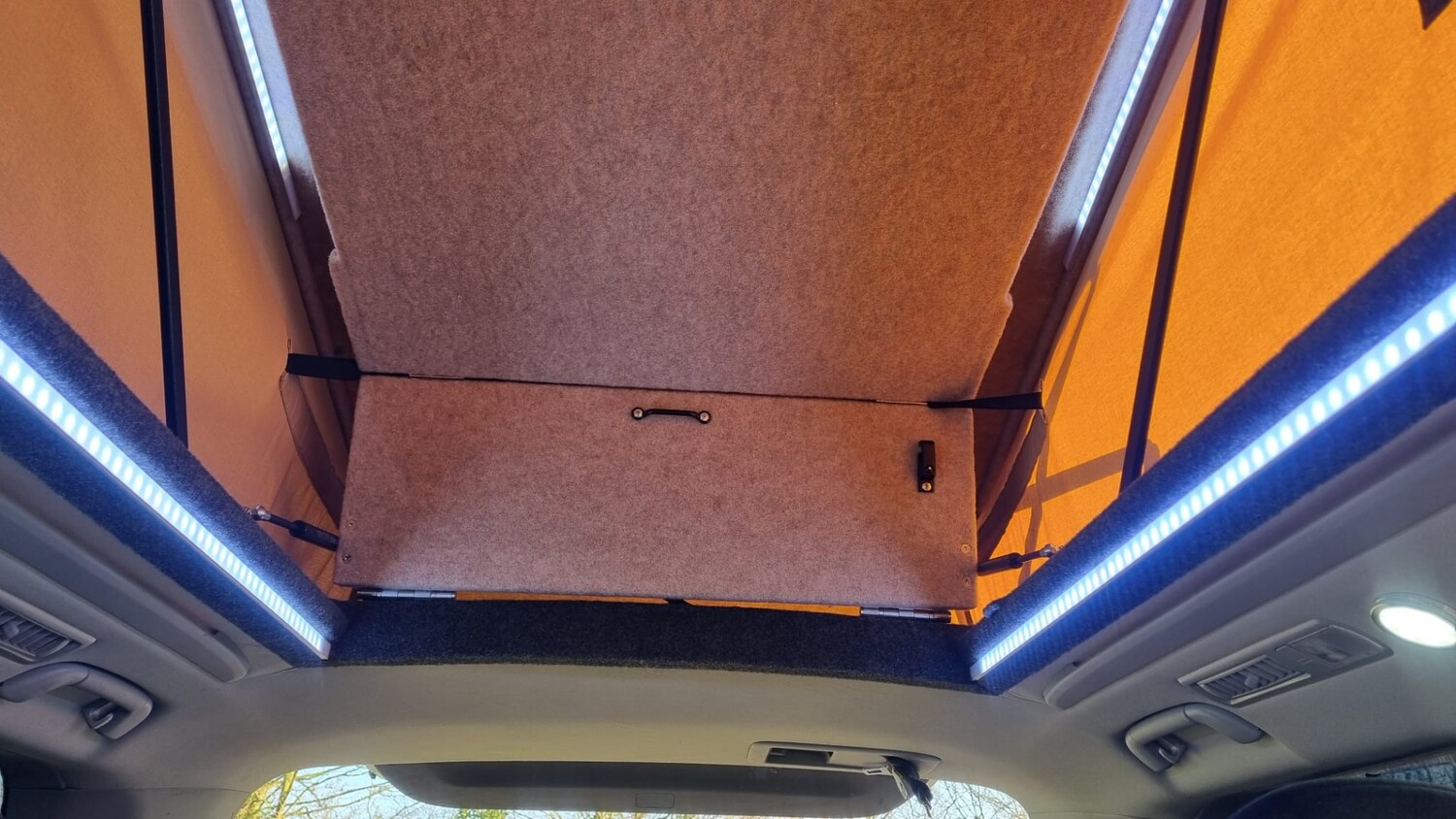 Used Toyota Vellfire for sale - 76941725: Photo 44