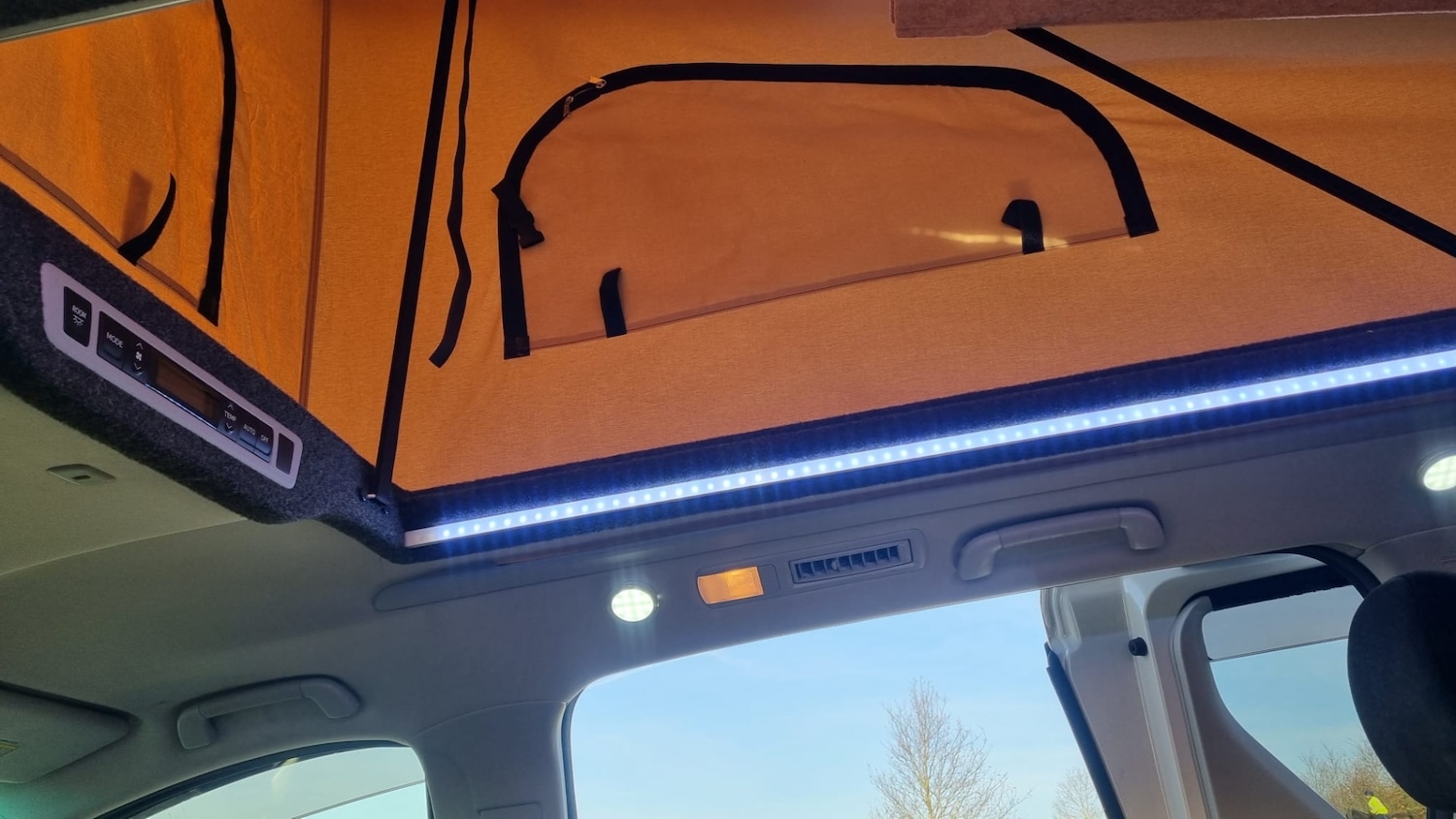 Used Toyota Vellfire for sale - 76941725: Photo 8