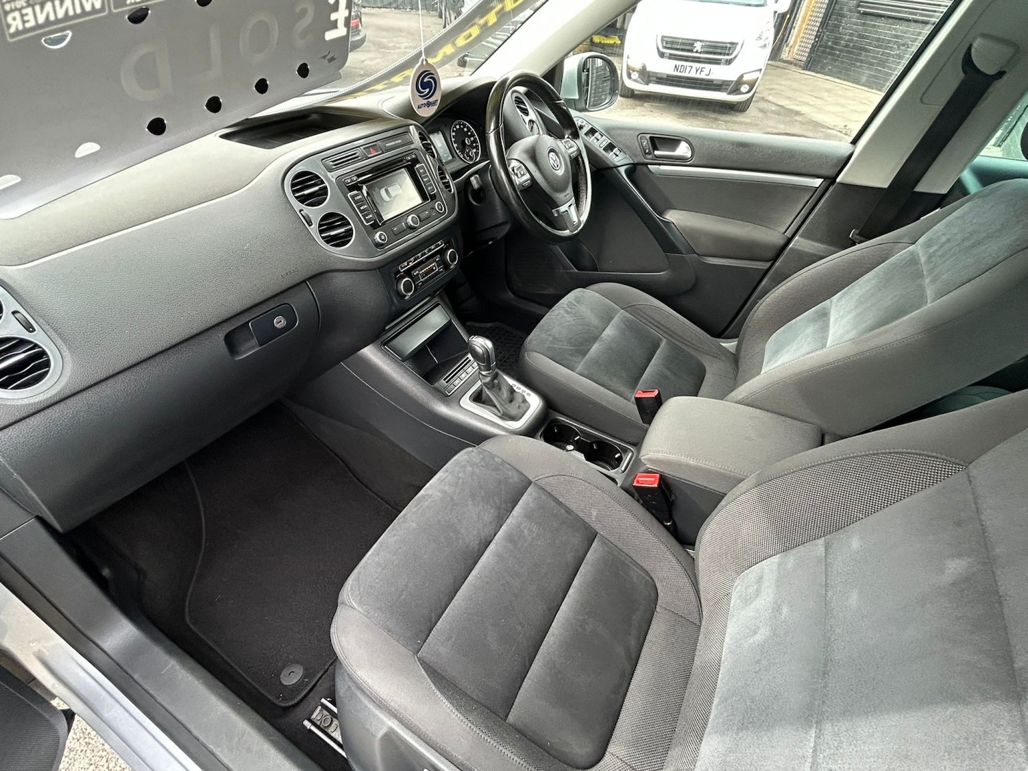 Used Volkswagen Tiguan 2015 for sale - 76011276: Photo 12