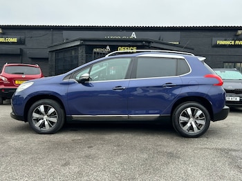 Used Peugeot 2008 2015 for sale - 76242856: Photo 2