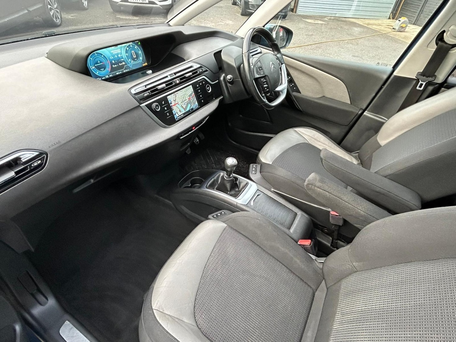 Used Citroen C4 Grand Picasso 2015 for sale - 77118513: Photo 10