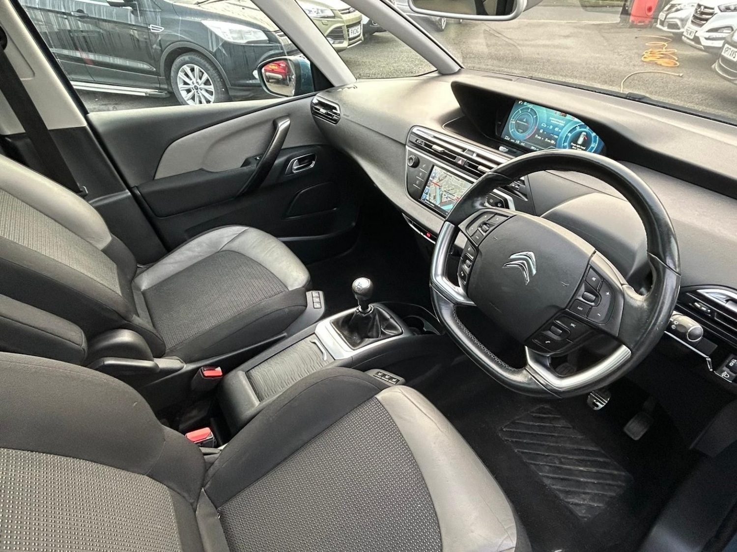 Used Citroen C4 Grand Picasso 2015 for sale - 77118513: Photo 9