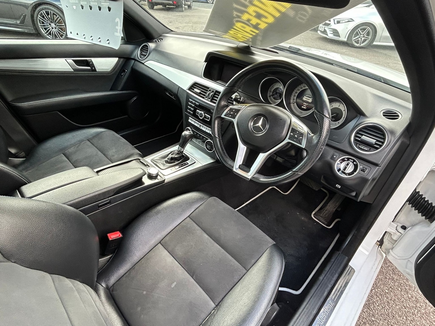 Used Mercedes-Benz C Class 2014 for sale - 76358048: Photo 10
