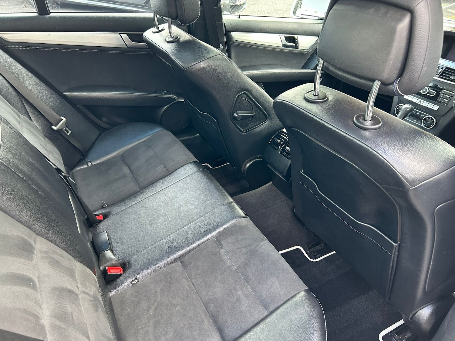 Used Mercedes-Benz C Class 2014 for sale - 76358048: Photo 13