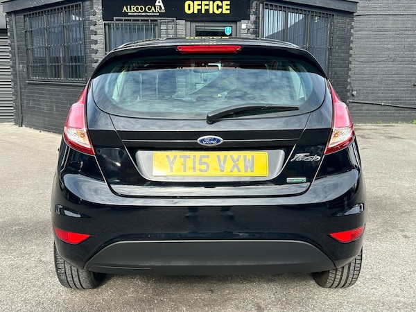 Used Ford Fiesta 2015 for sale - 76242909: Photo 4