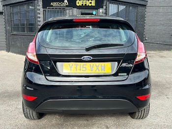 Used Ford Fiesta 2015 for sale - 76242909: Photo 4