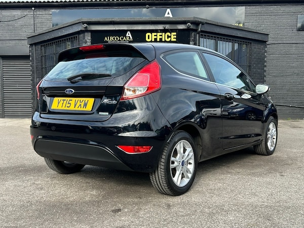 Used Ford Fiesta 2015 for sale - 76242909: Photo 5