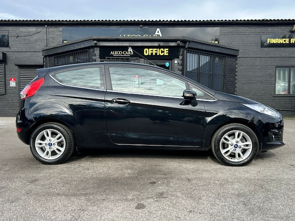 Used Ford Fiesta 2015 for sale - 76242909: Photo 8