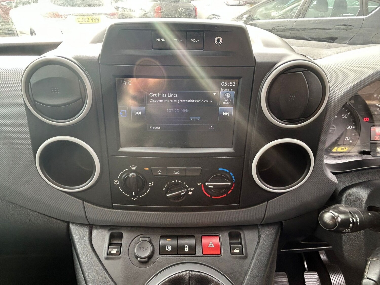 Used Peugeot Partner 2018 for sale - 76101050: Photo 14