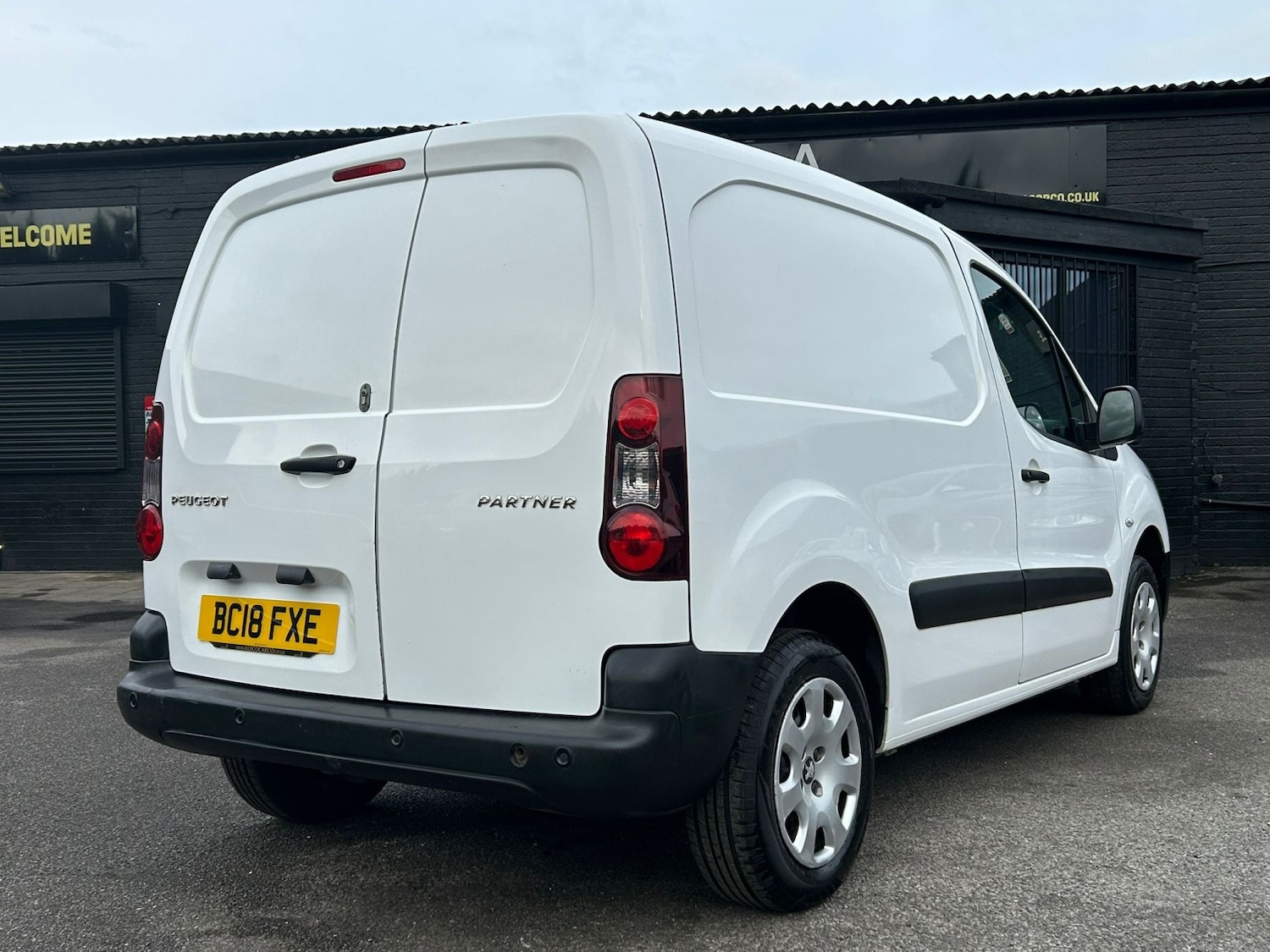 Used Peugeot Partner 2018 for sale - 76101050: Photo 5