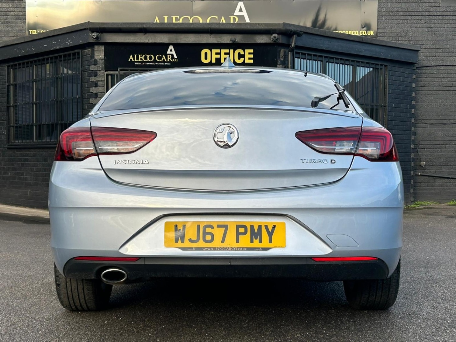 Used Vauxhall Insignia 2017 for sale - 76863932: Photo 4