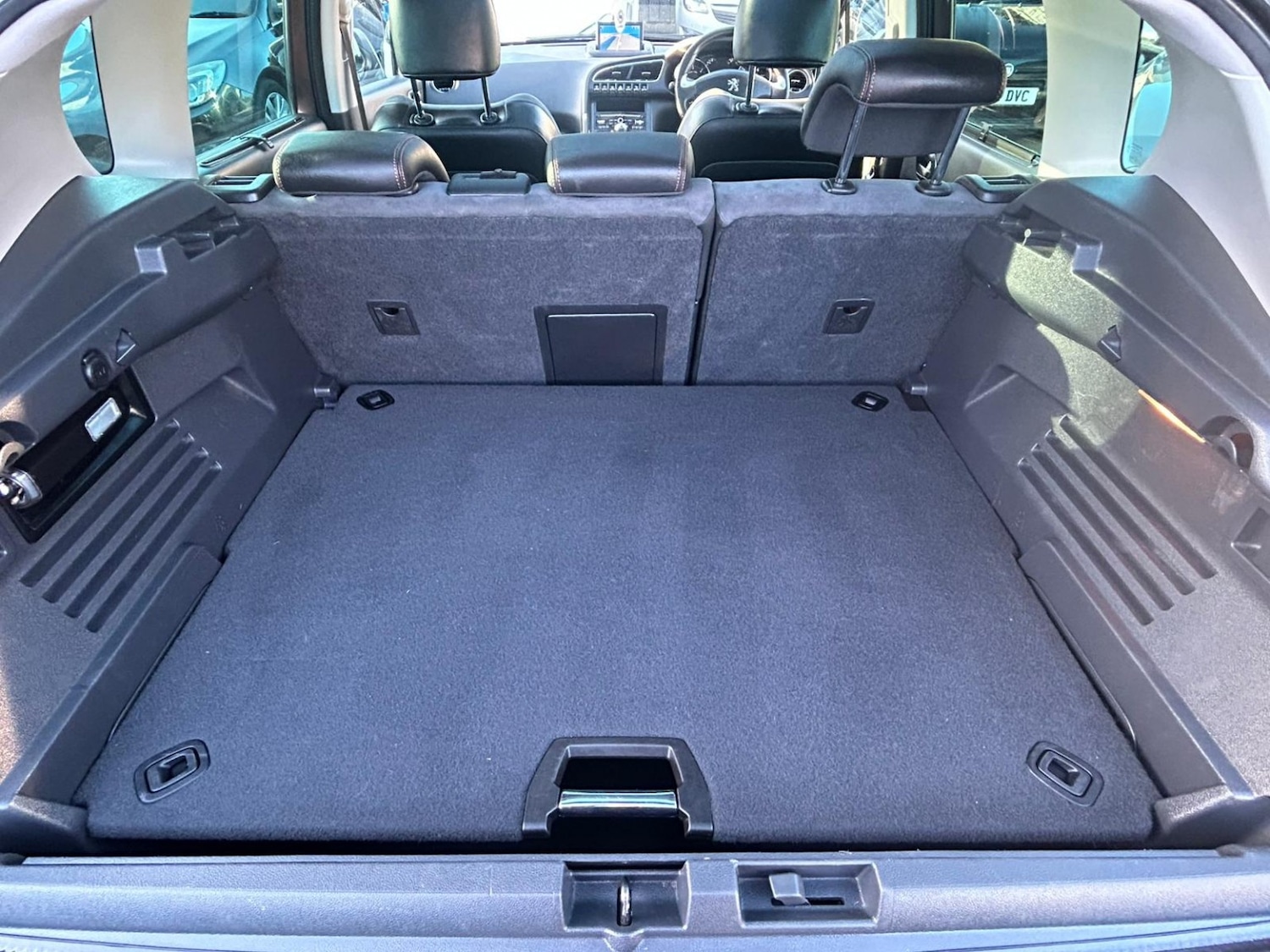 Used Peugeot 3008 2014 for sale - 77118520: Photo 17