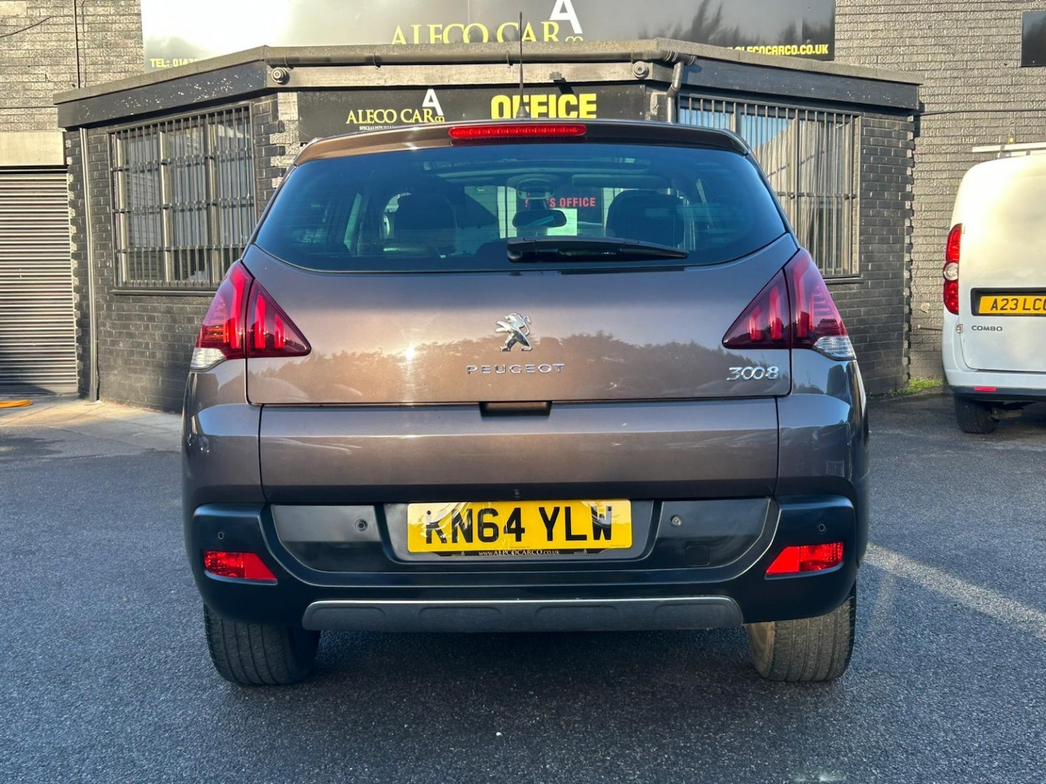 Used Peugeot 3008 2014 for sale - 77118520: Photo 4