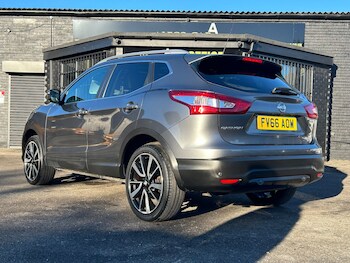Used Nissan Qashqai 2016 for sale - 77189398: Photo