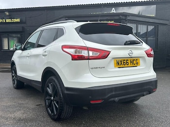 Used Nissan Qashqai 2016 for sale - 75856329: Photo