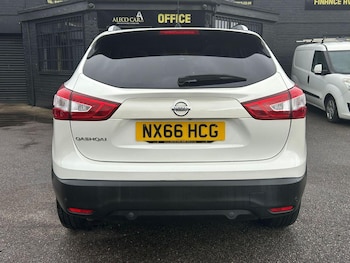 Used Nissan Qashqai 2016 for sale - 75856329: Photo