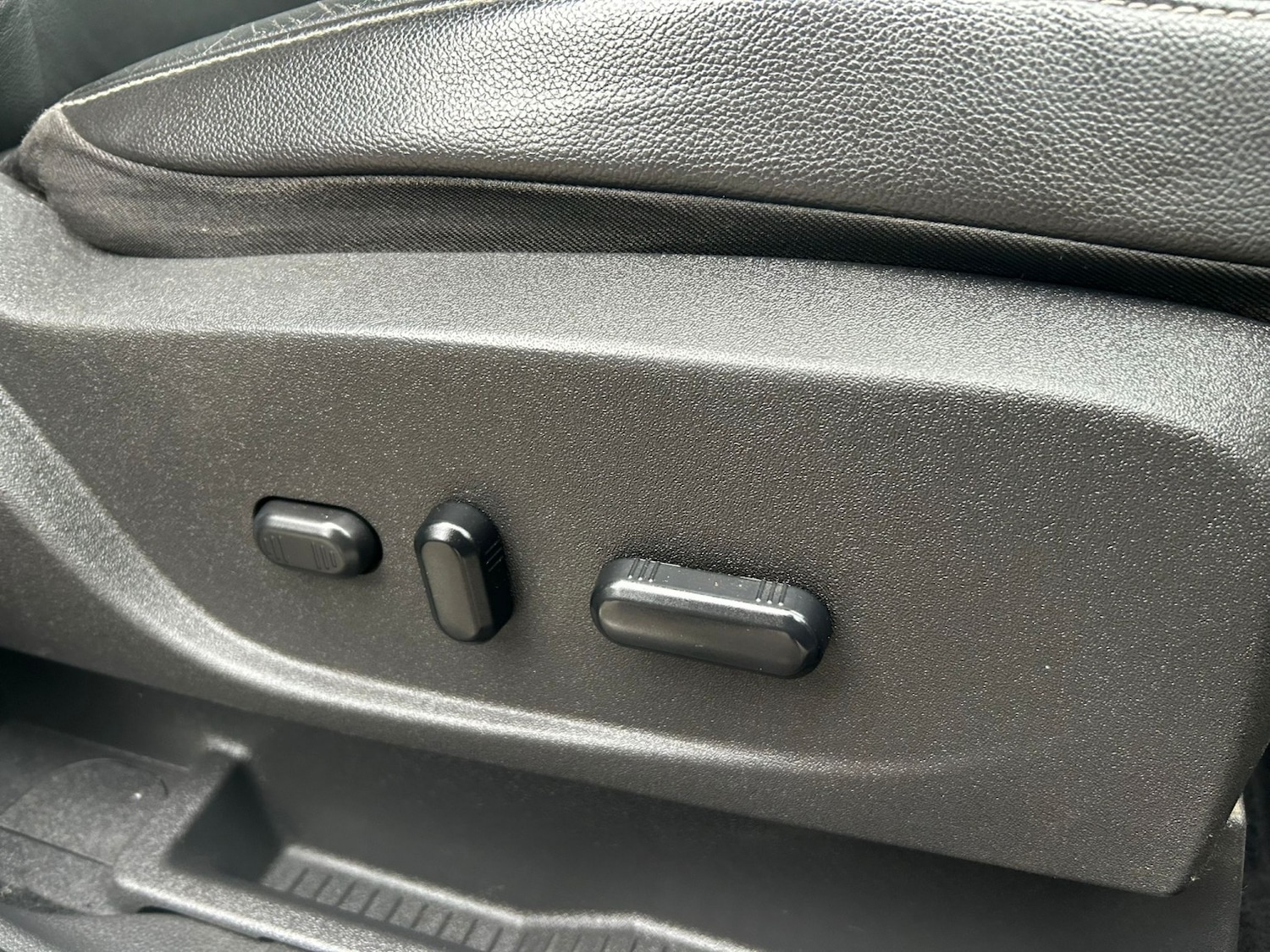 Used Ford Kuga 2013 for sale - 76246191: Photo 18