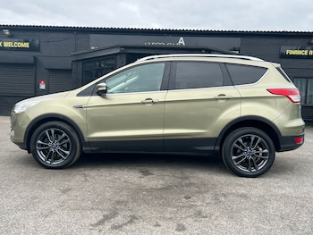 Used Ford Kuga 2013 for sale - 76246191: Photo 2