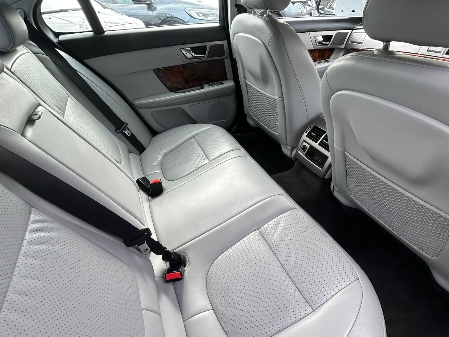 Used Jaguar XF 2010 for sale - 78197937: Photo 12