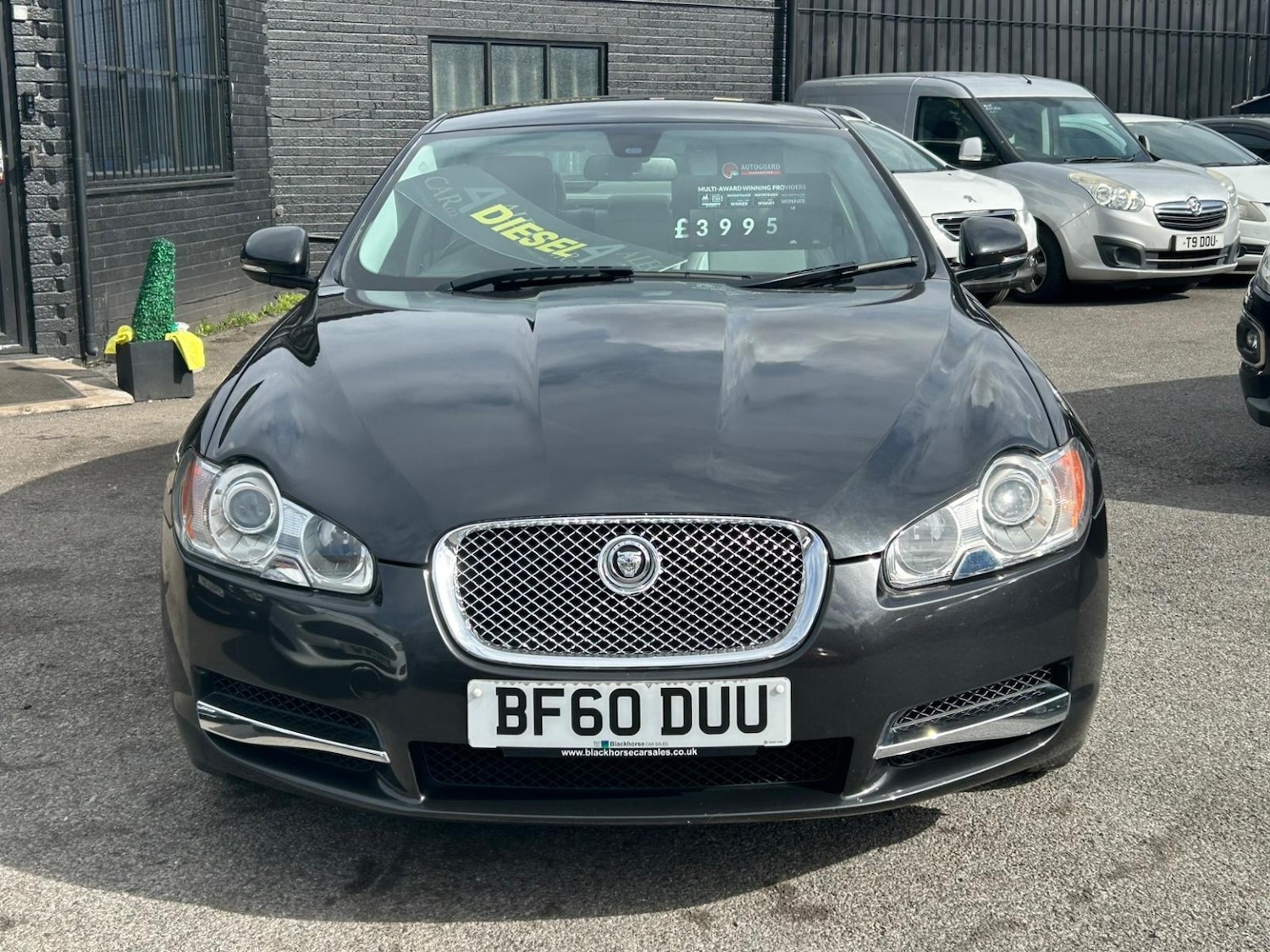 Used Jaguar XF 2010 for sale - 78197937: Photo 8