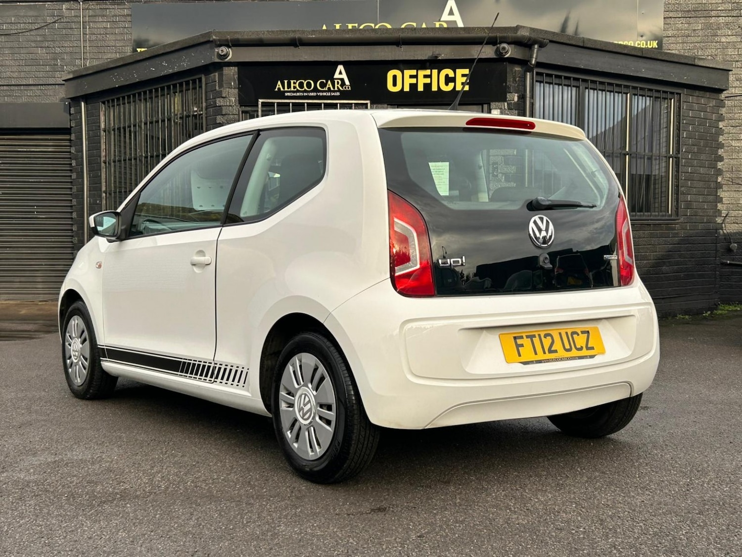 Used Volkswagen up! 2012 for sale - 76725565: Photo 3