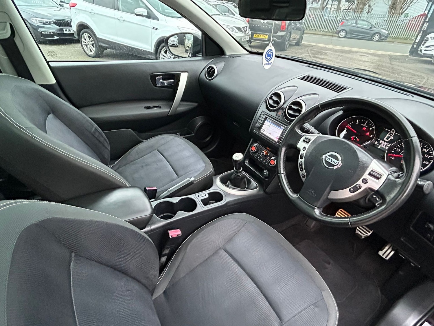 Used Nissan Qashqai 2010 for sale - 77377734: Photo 12