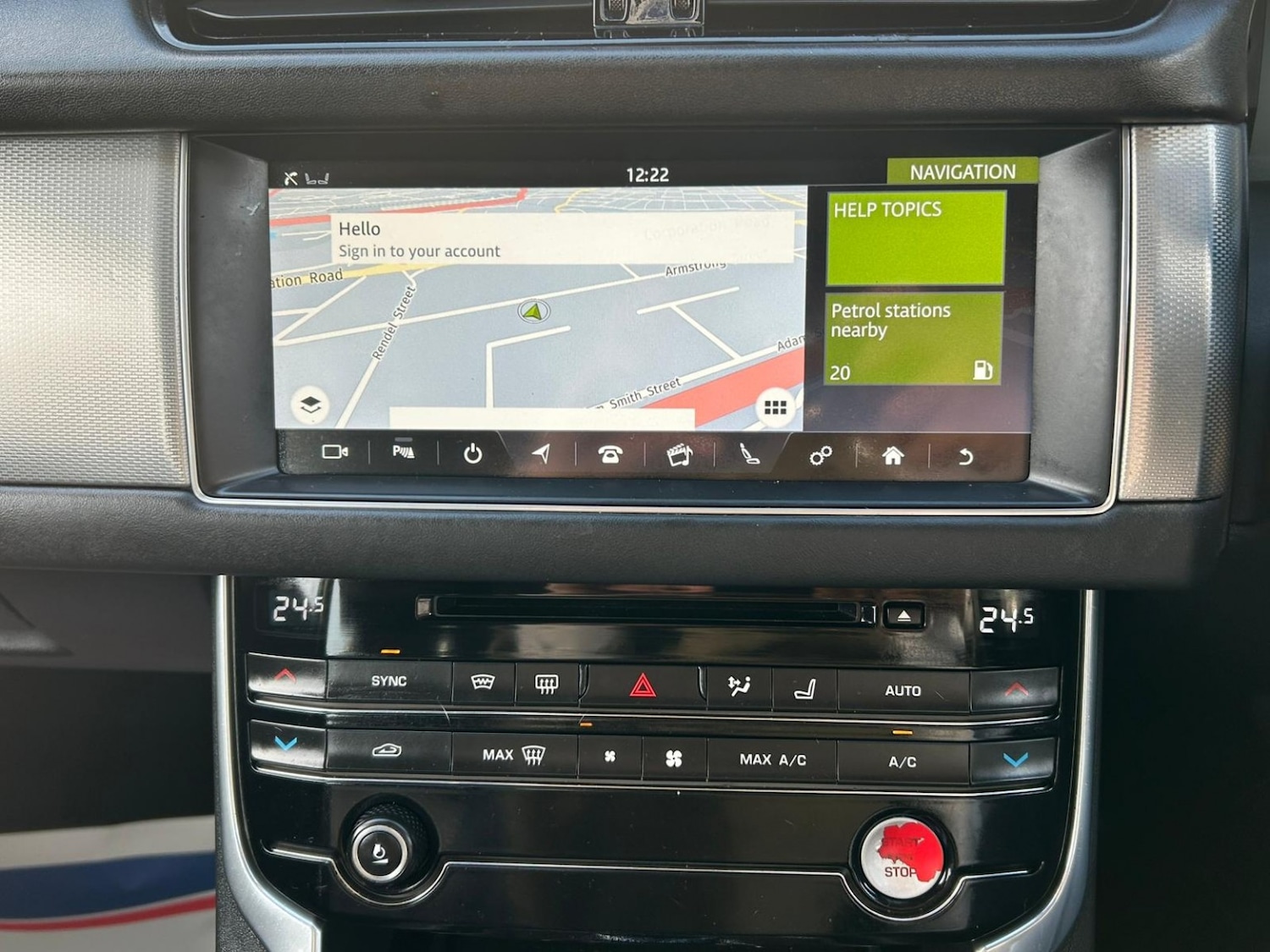 Used Jaguar XF 2016 for sale - 76924328: Photo 18