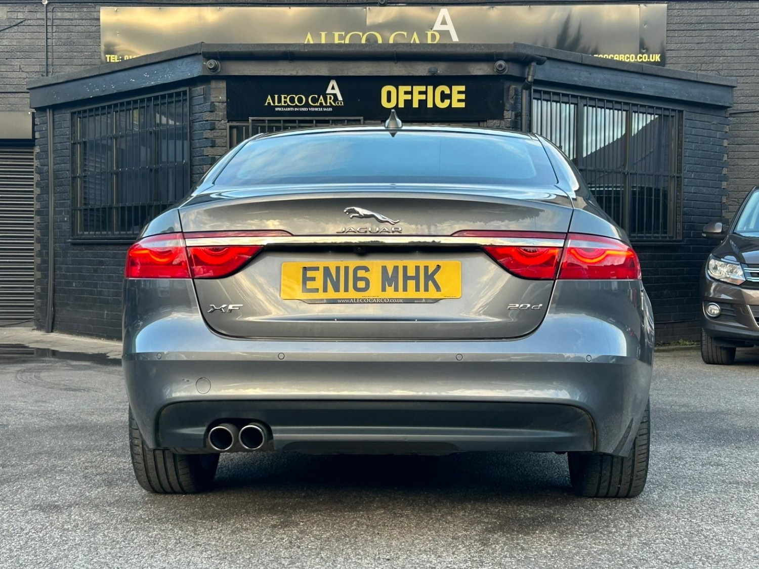 Used Jaguar XF 2016 for sale - 76924328: Photo 4