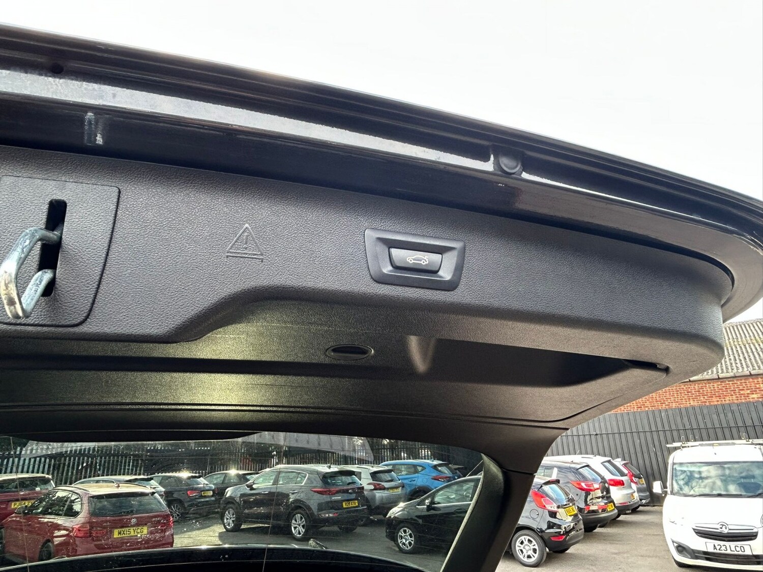 Used BMW 5 Series 2017 for sale - 76246187: Photo 13