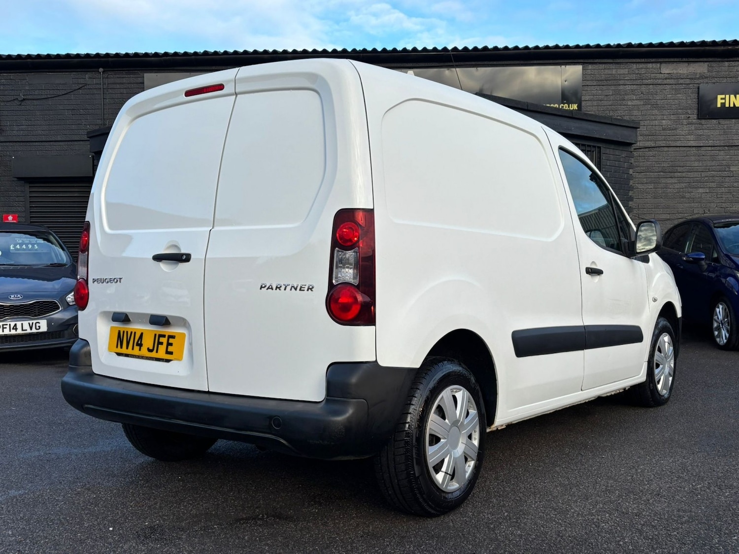 Used Peugeot Partner 2014 for sale - 76687243: Photo 5