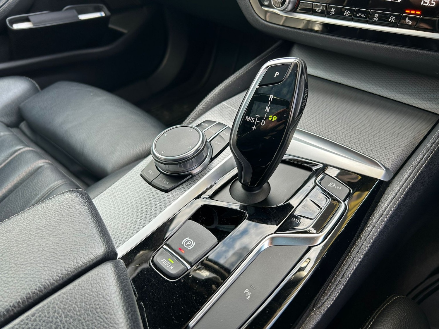 Used BMW 5 Series 2017 for sale - 77464529: Photo 19