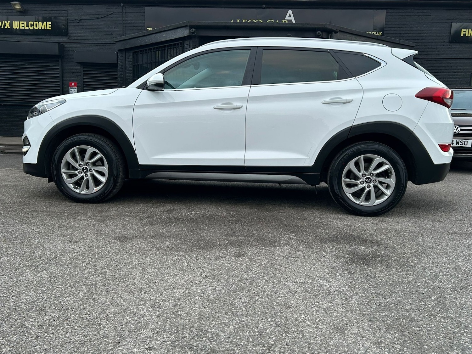 Used Hyundai TUCSON 2016 for sale - 76924282: Photo 2