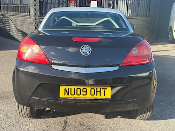 Used Vauxhall Tigra 2009 for sale - 76769538: Photo