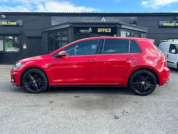 Used Volkswagen Golf 2018 for sale - 75349352: Photo