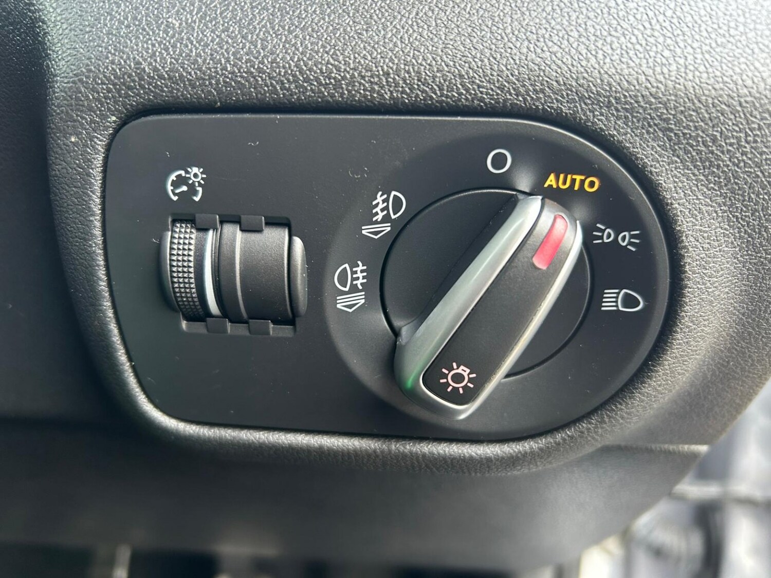 Used Audi A1 2015 for sale - 77792931: Photo 18