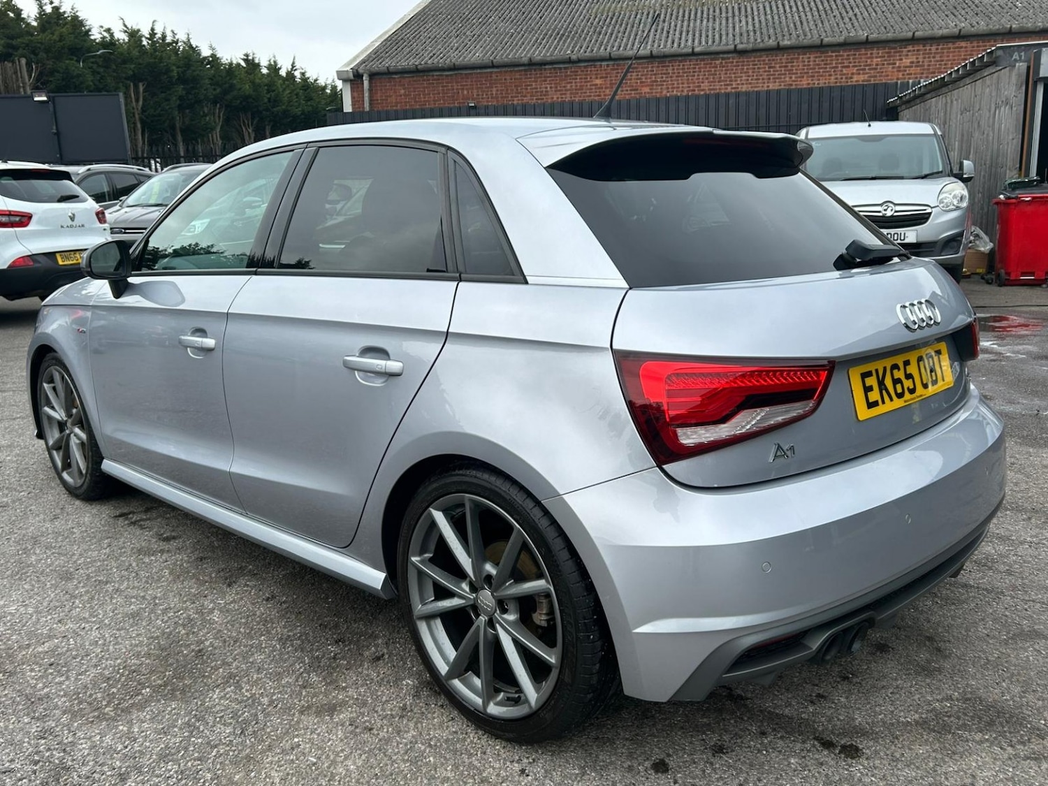 Used Audi A1 2015 for sale - 77792931: Photo 3