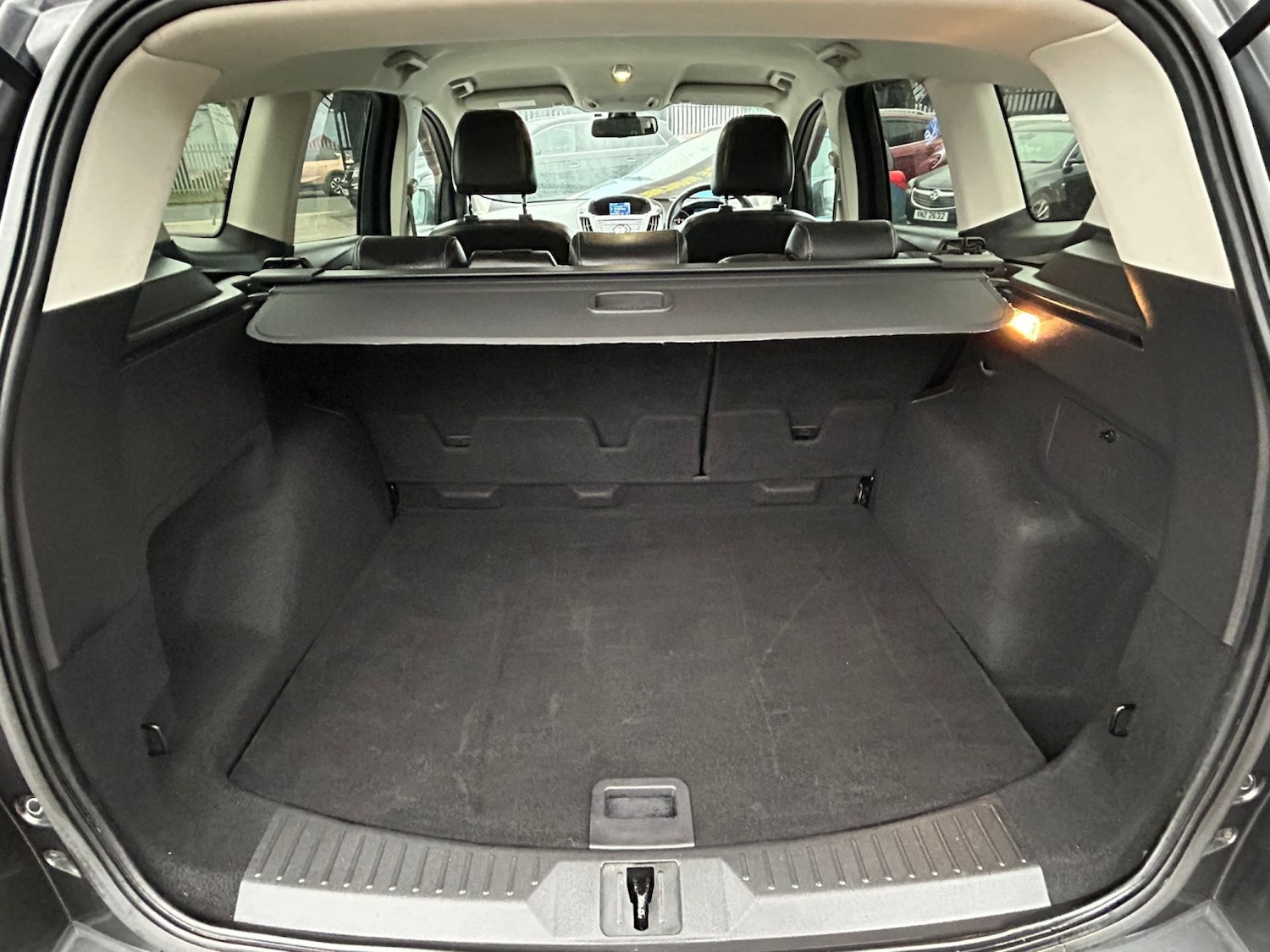 Used Ford Kuga 2015 for sale - 77781598: Photo 16